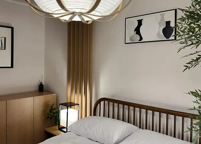 New House Open Special Price L Station 7min By Car L Itaewon Haebangchon Walk 7min L Up To 5 Guests