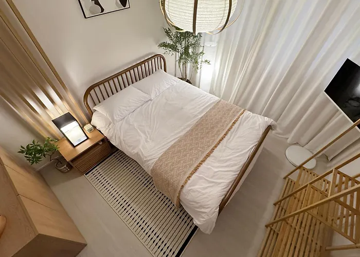 New House Open Special Price L Station 7min By Car L Itaewon Haebangchon Walk 7min L Up To 5 Guests