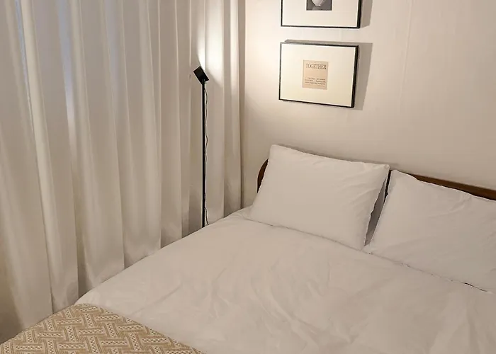 New House Open Special Price L Station 7min By Car L Itaewon Haebangchon Walk 7min L Up To 5 Guests Appartement