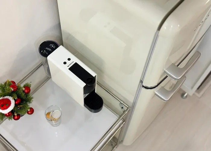 New House Open Special Price L Station 7min By Car L Itaewon Haebangchon Walk 7min L Up To 5 Guests *